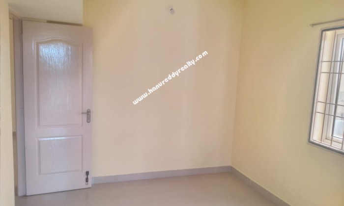 2 BHK Flat for Sale in Perungalathur